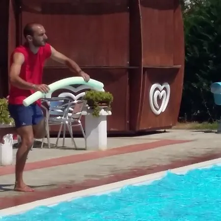 Parco vacanze Lacona 4*