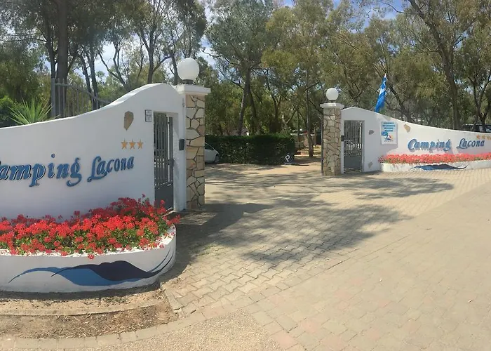 Camping Lacona 4* كابوليفيري