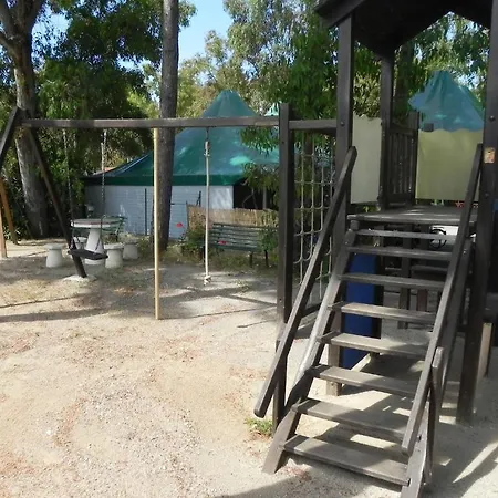Lacona 4*